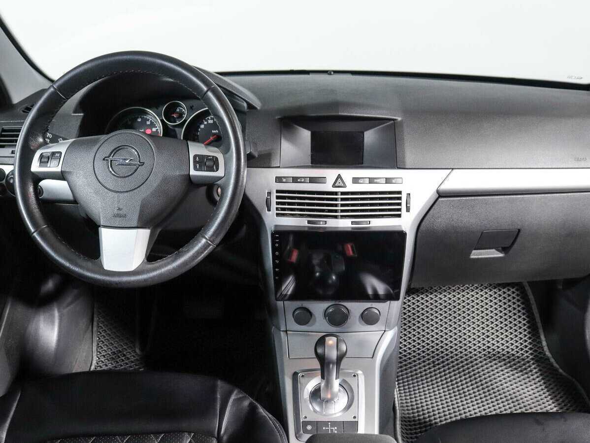 Opel Astra, 2011 Фото №12