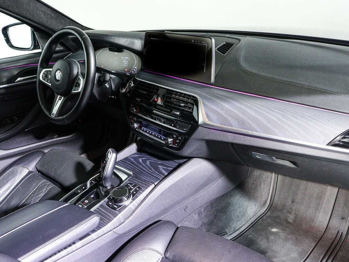BMW 5 серии 530d xDrive, 2021 Фото №9