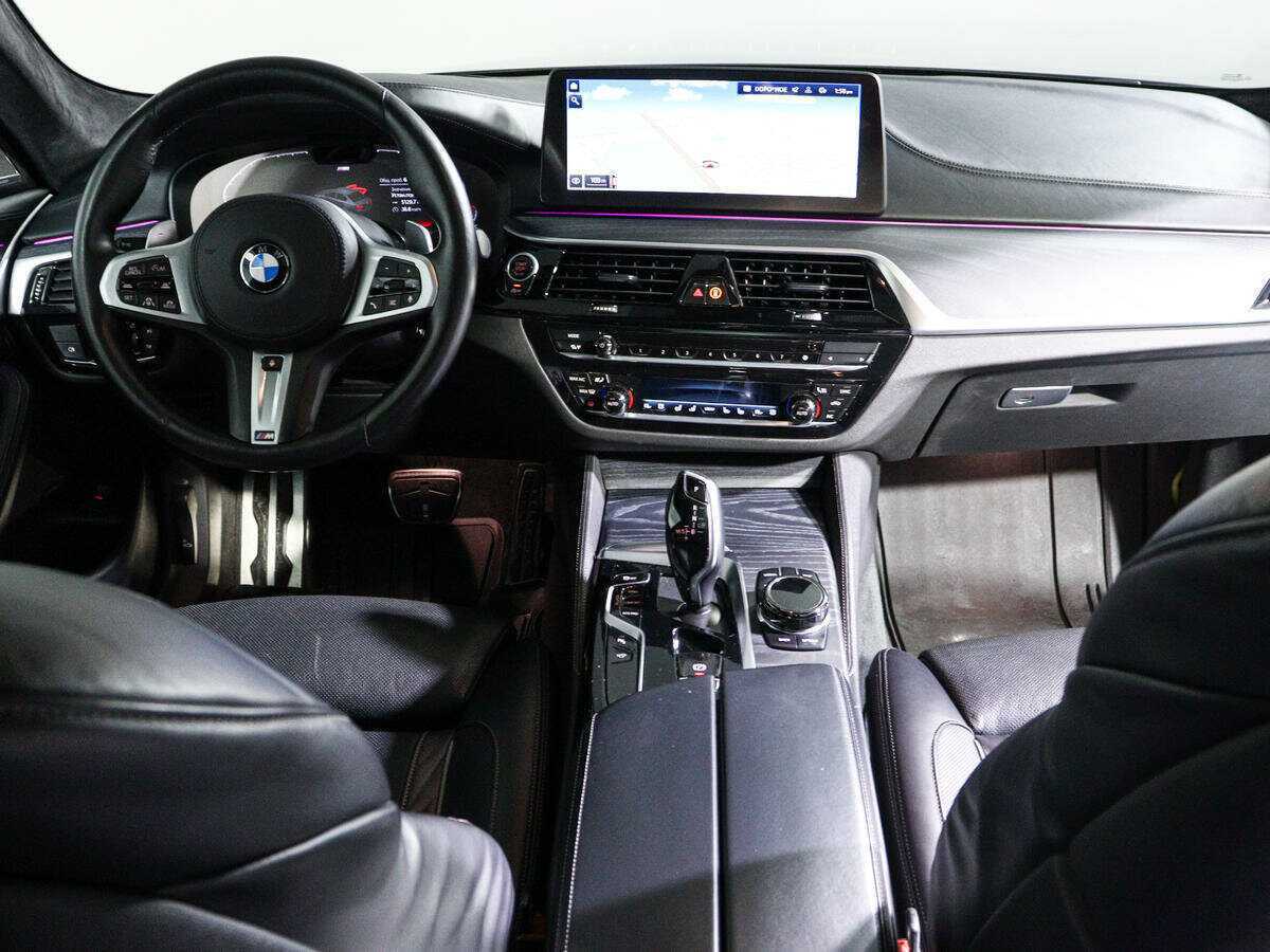 BMW 5 серии 530d xDrive, 2021 Фото №12