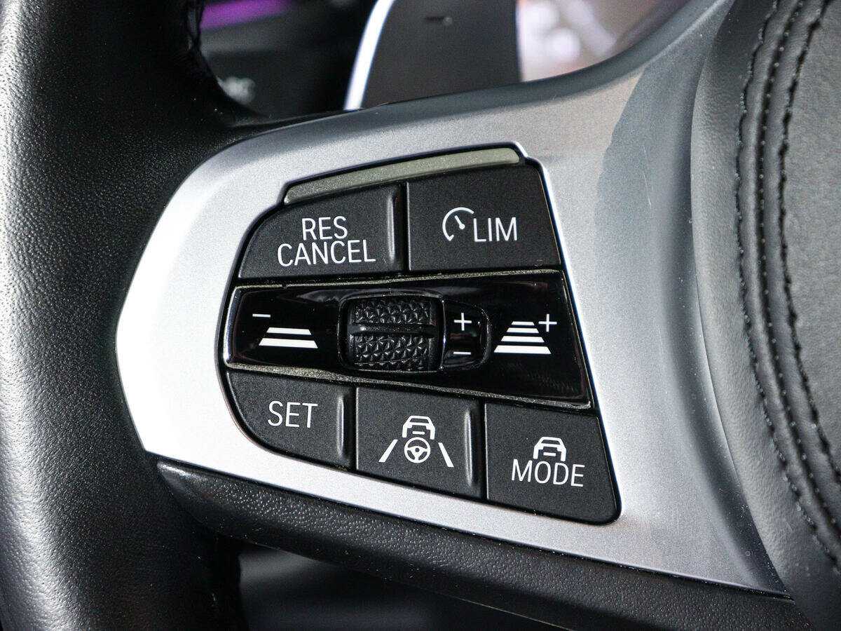 BMW 5 серии 530d xDrive, 2021 Фото №23