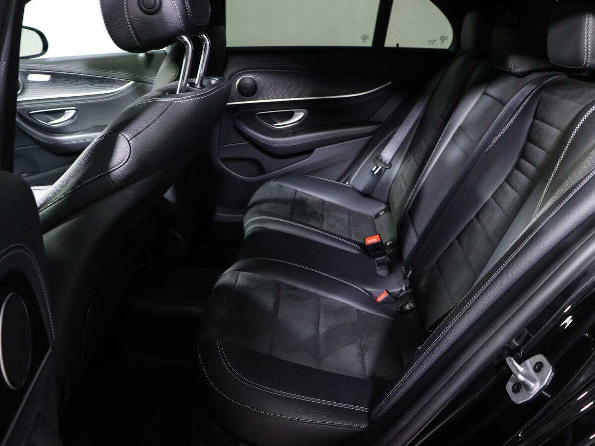 Mercedes-Benz E-Класс 200, 2020 - 33 640 км. | Фото №7