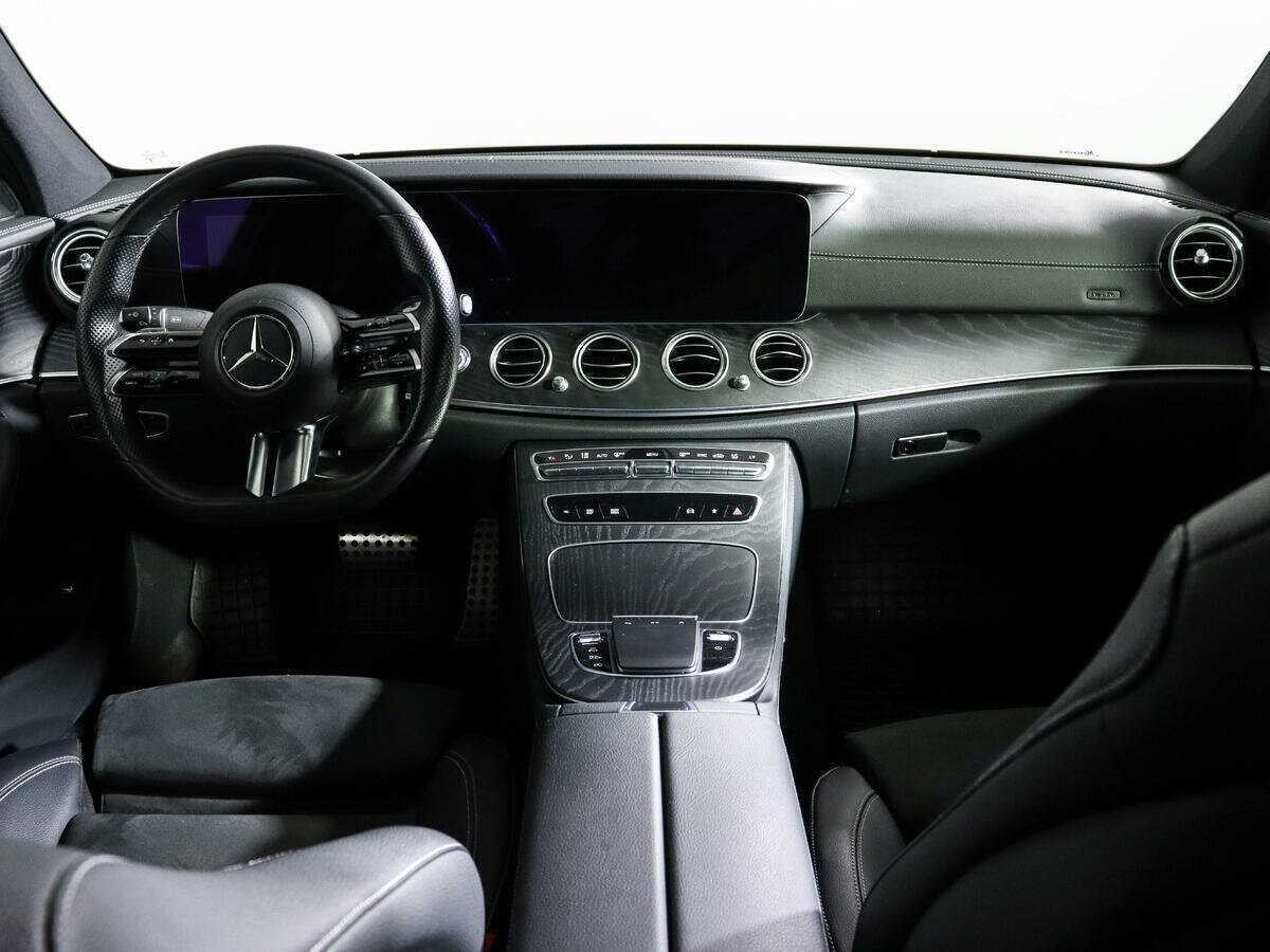 Mercedes-Benz E-Класс 200, 2020 Фото №9