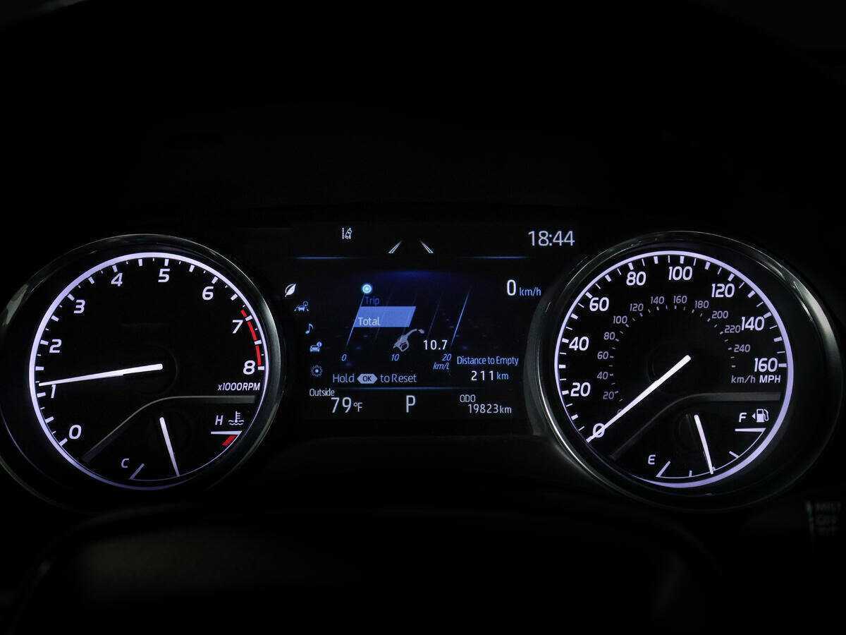 Toyota Camry US Market, 2020 Фото №9