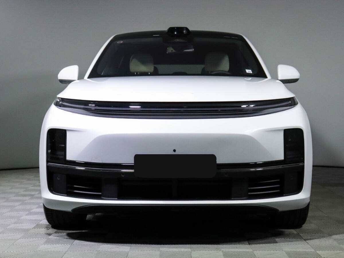 LiXiang L7 52.3 kWh, 2024 - 20 км. | Фото №2
