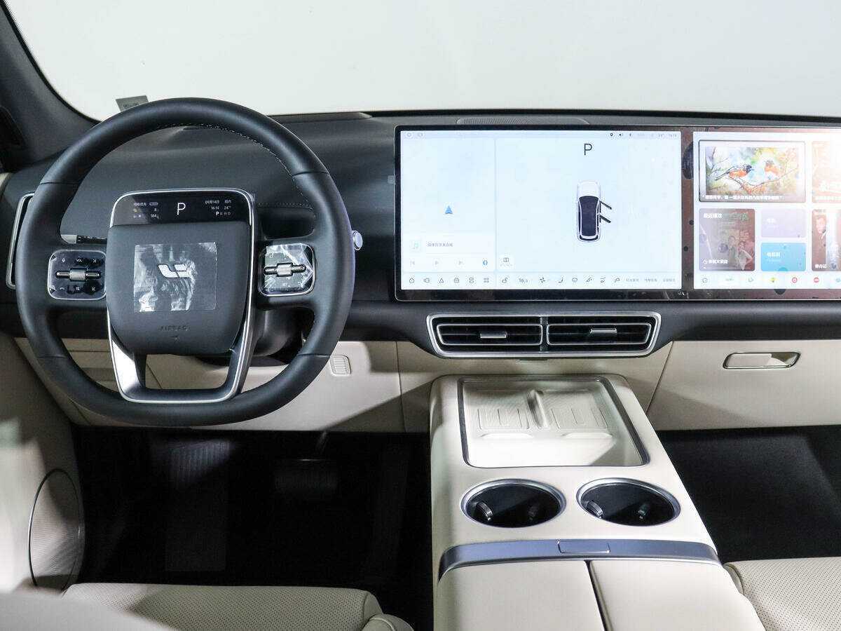 LiXiang L7 52.3 kWh, 2024 Фото №10