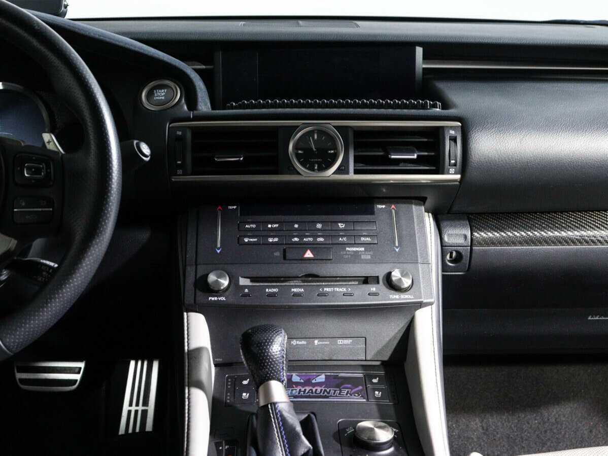 Lexus RC F, 2016 Фото №12