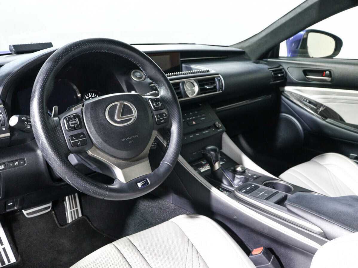 Lexus RC F, 2016 Фото №13