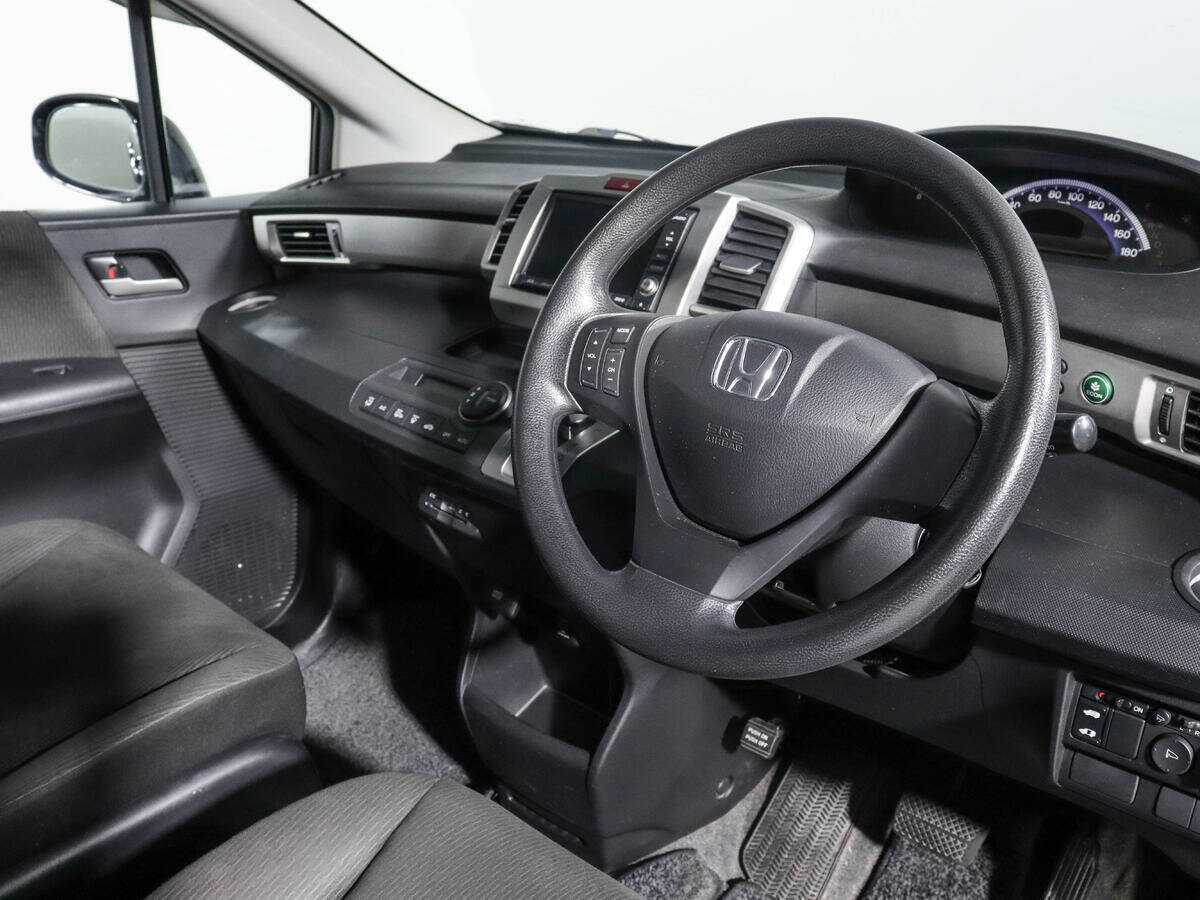 Honda Freed, 2011 Фото №14
