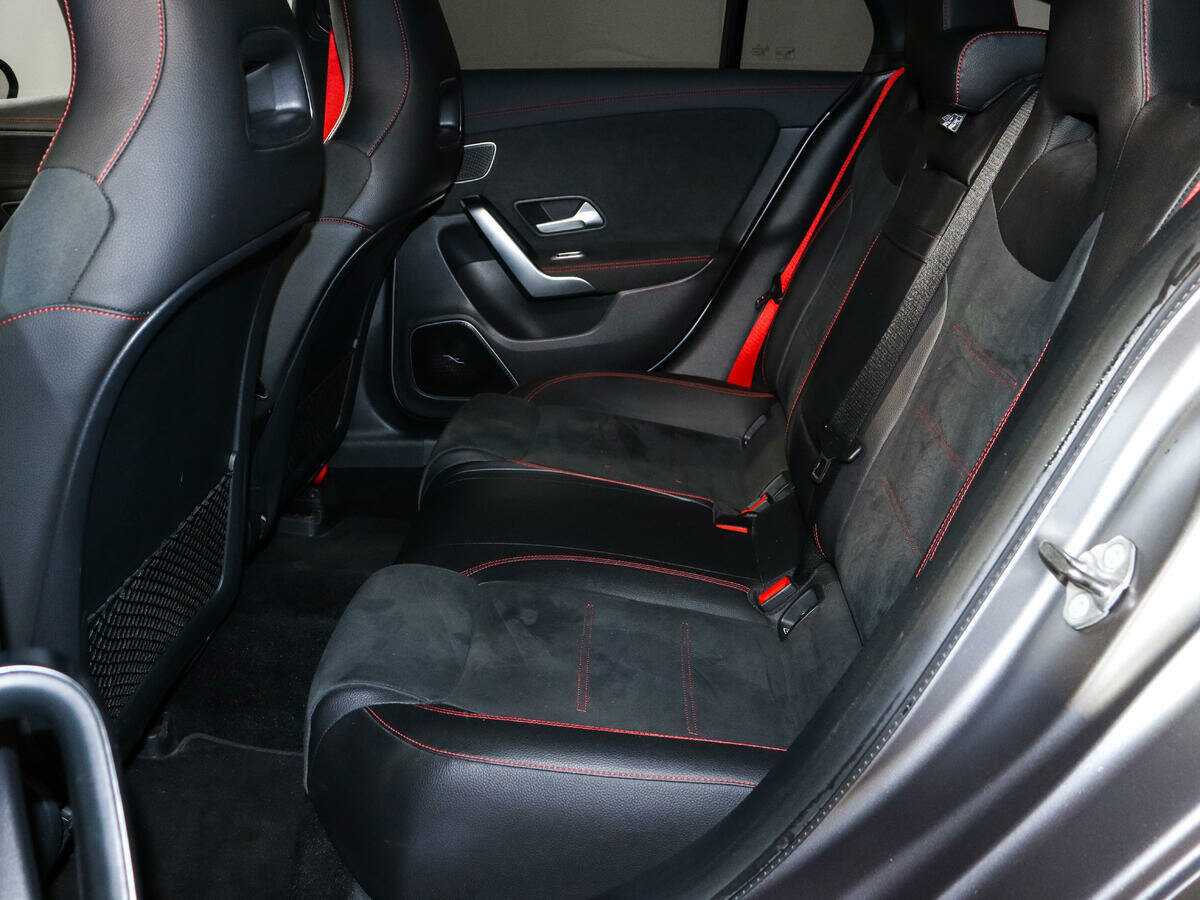 Mercedes-Benz CLA AMG 35 AMG, 2019 Фото №8