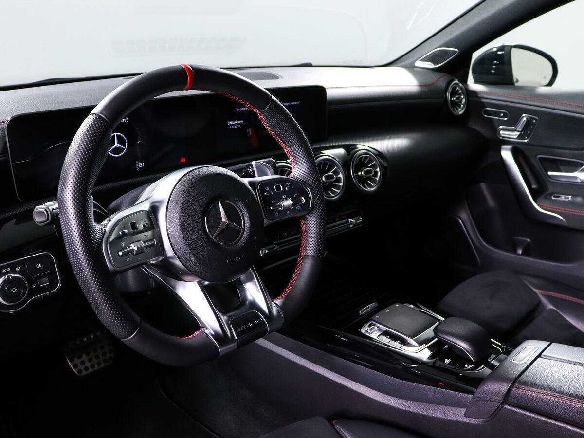 Mercedes-Benz CLA AMG 35 AMG, 2019 Фото №12