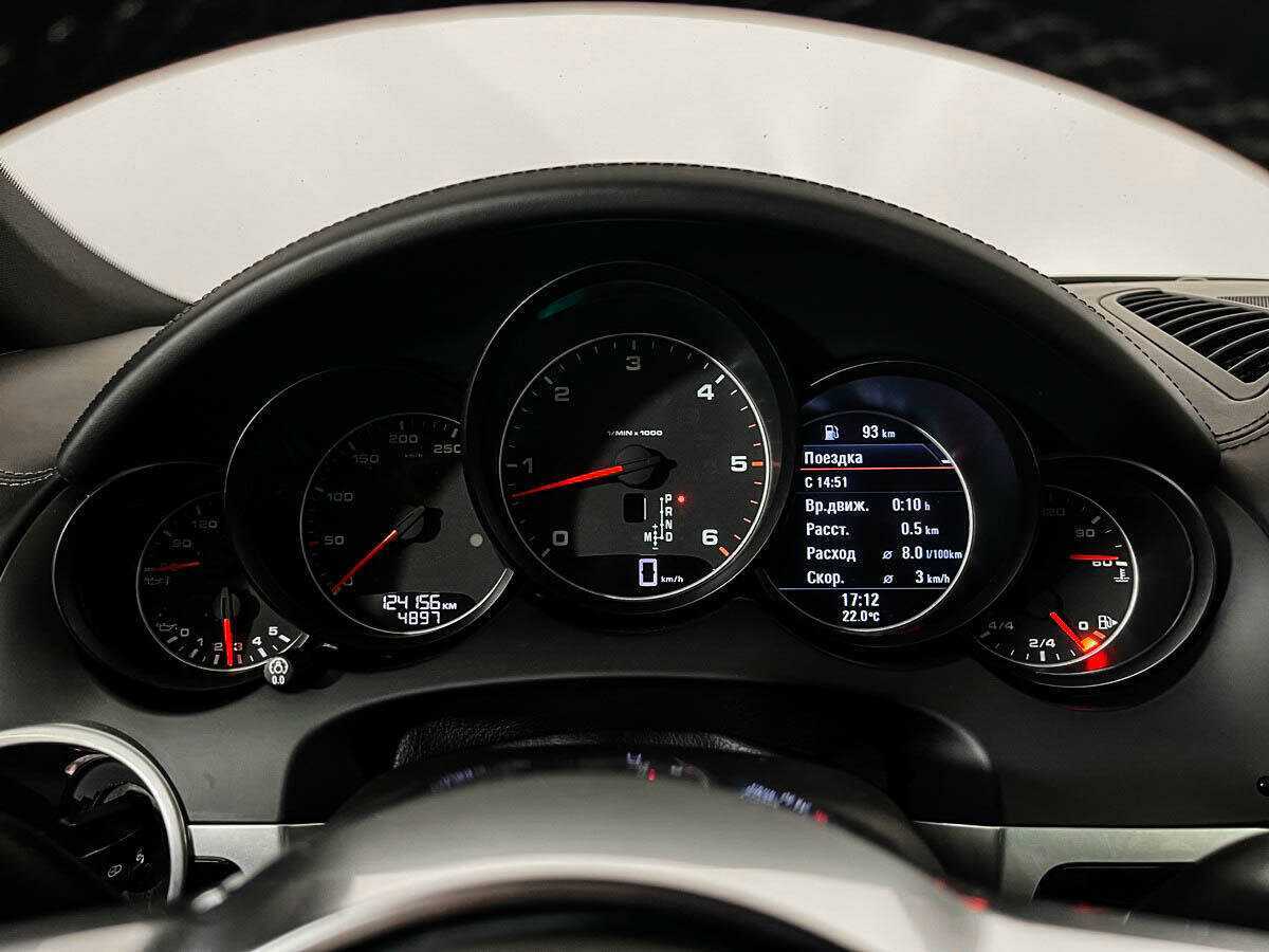 Porsche Cayenne Diesel, 2015 Фото №11