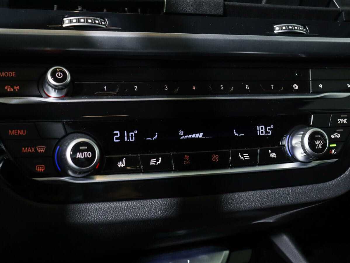 BMW X3 20d xDrive, 2021 Фото №23