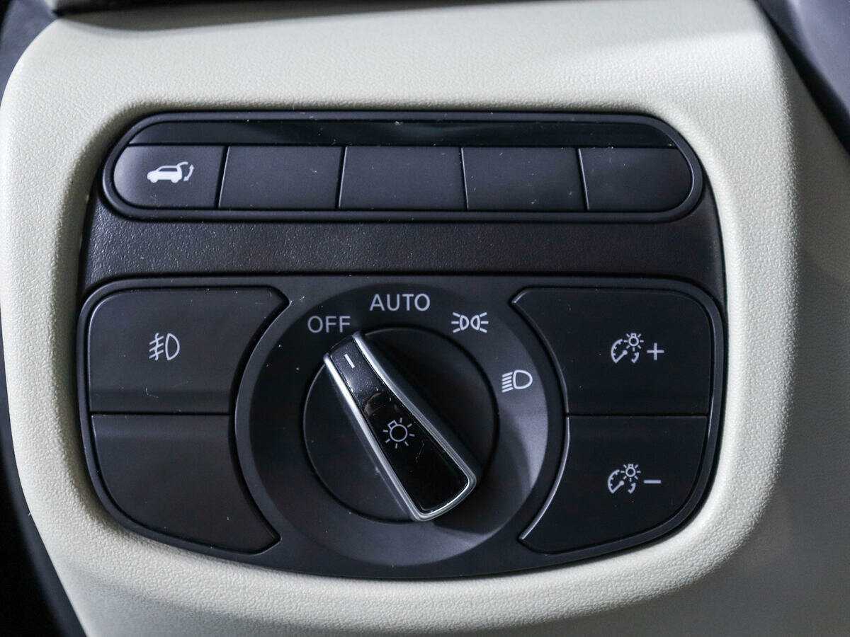 Infiniti QX50, 2018 Фото №16