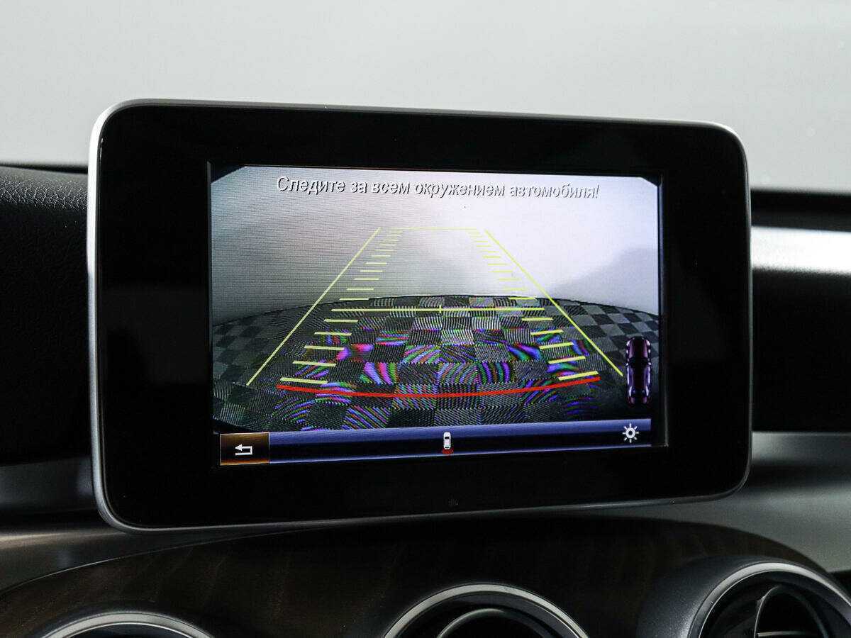 Mercedes-Benz GLC 300, 2017 Фото №13