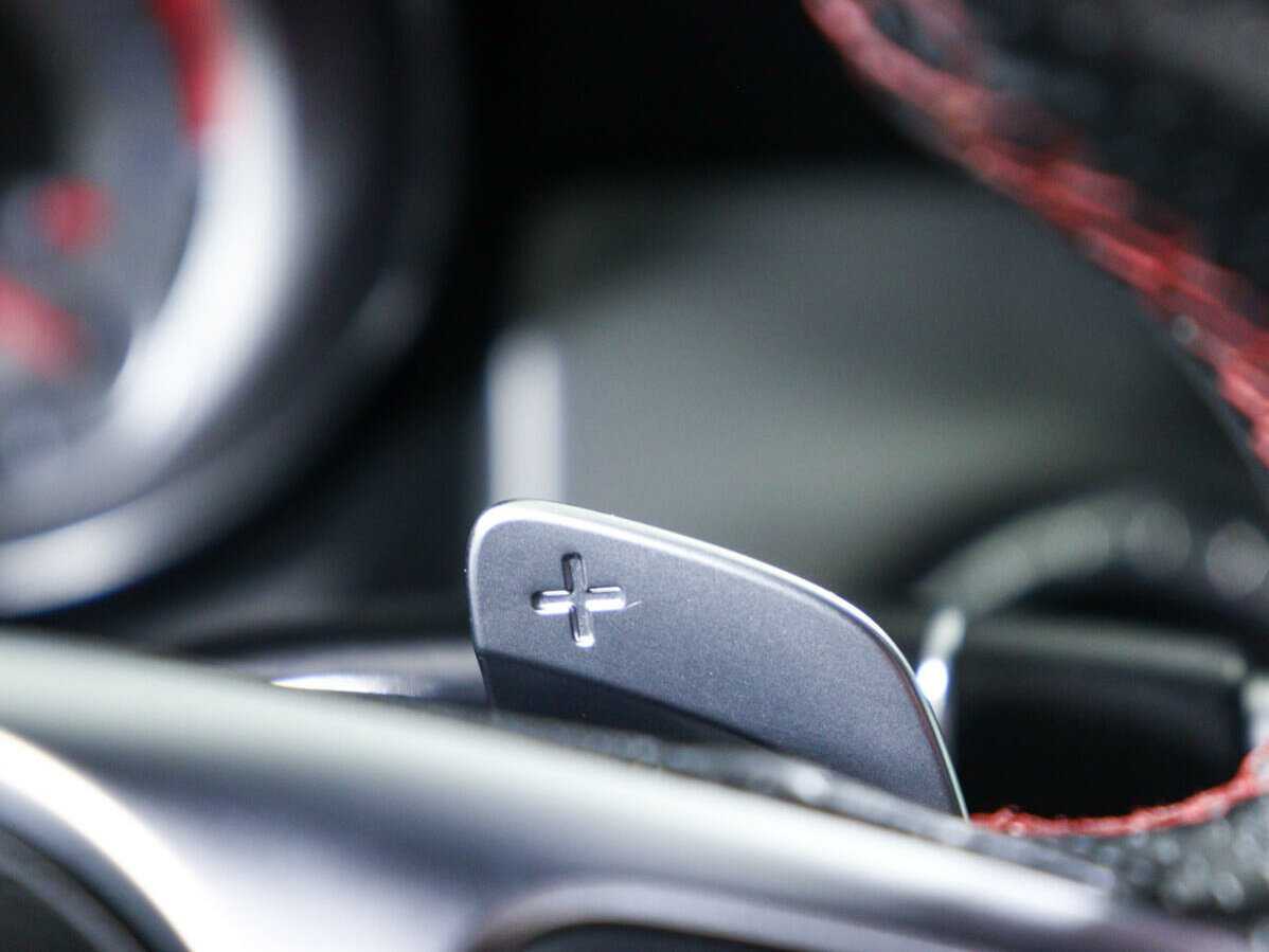 Mercedes-Benz CLA 200, 2016 Фото №14