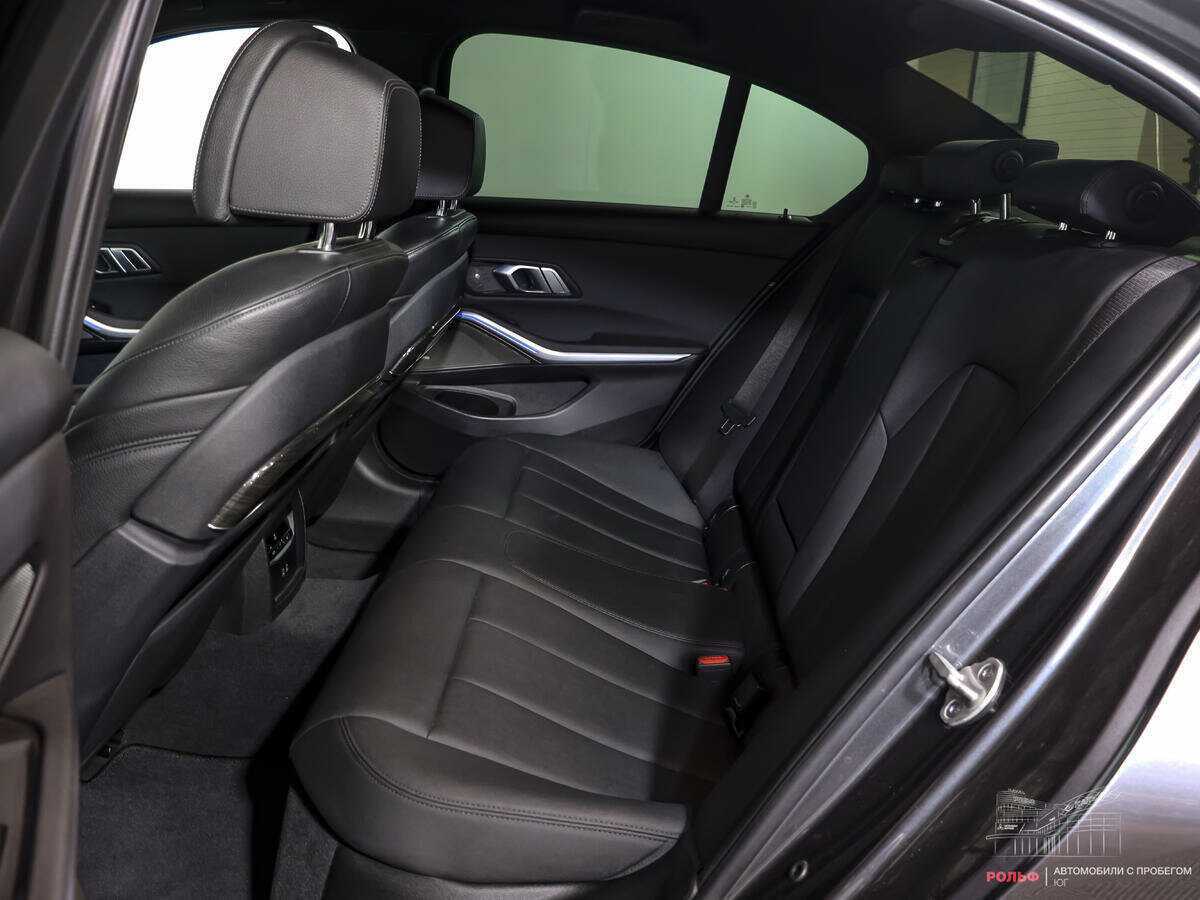 BMW 3 серии 320i, 2020 Фото №9