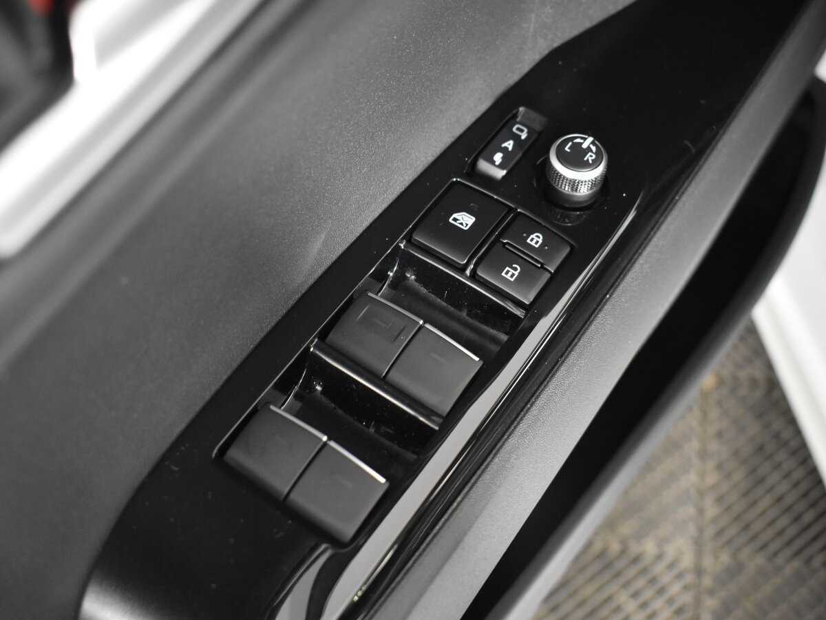 Toyota Camry, 2024 Фото №9