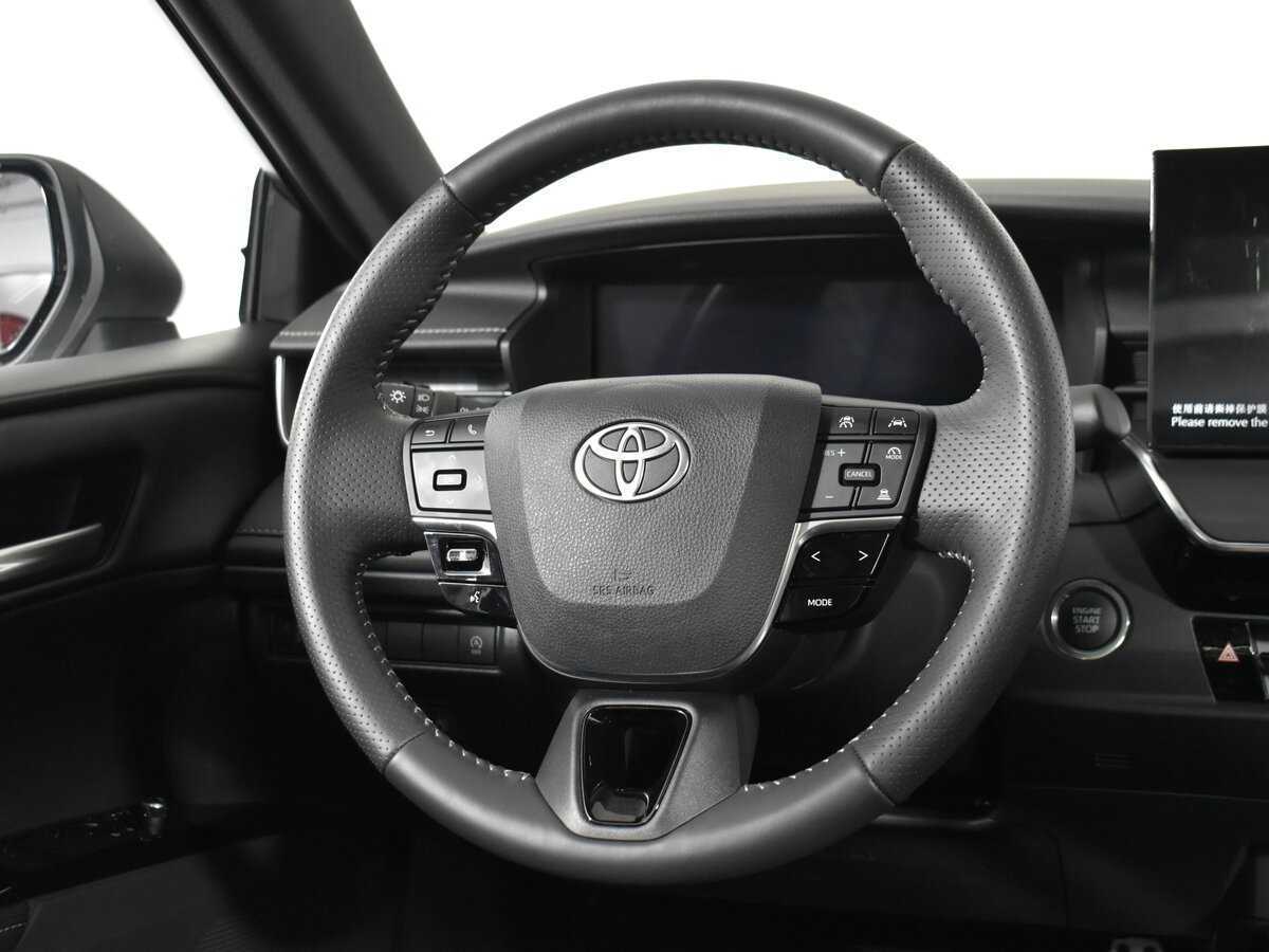 Toyota Camry, 2024 Фото №11