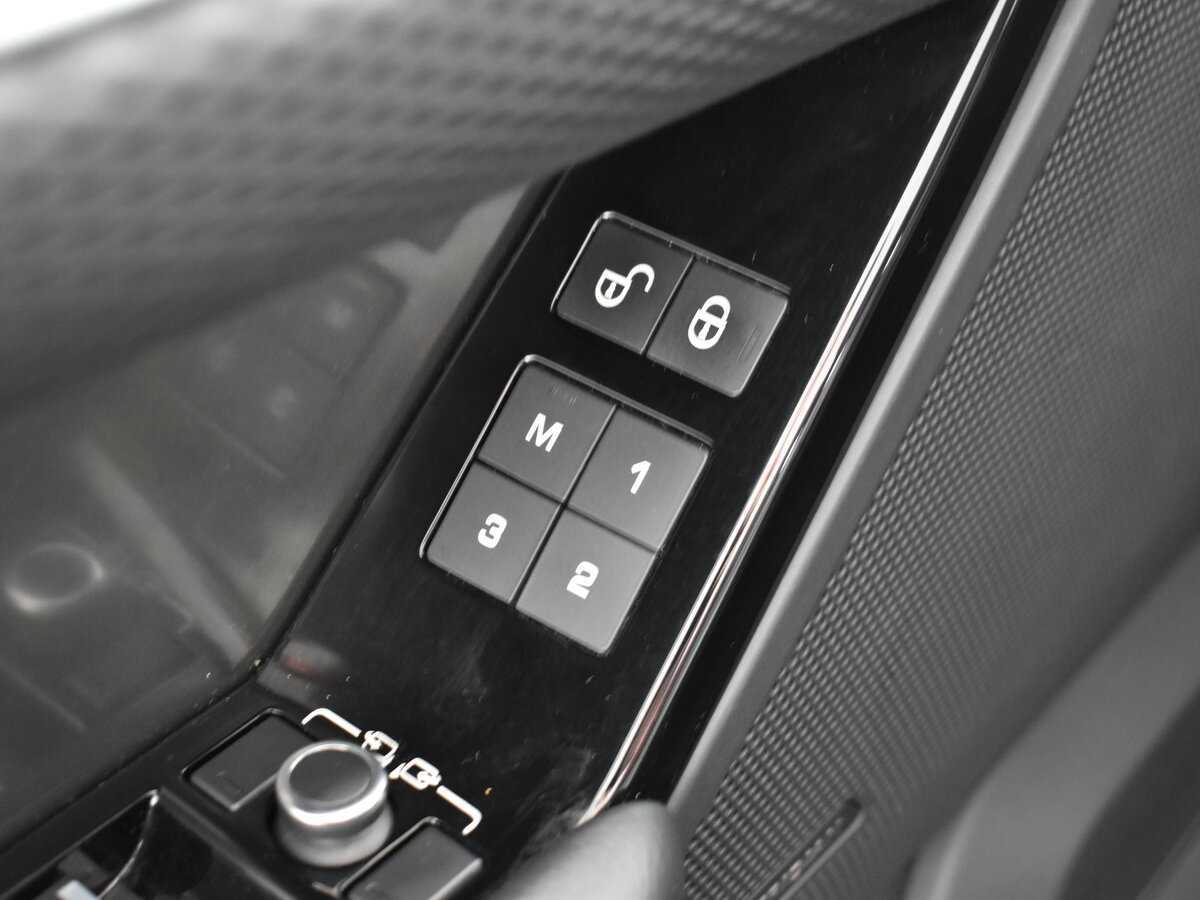 Land Rover Range Rover Velar, 2018 Фото №9