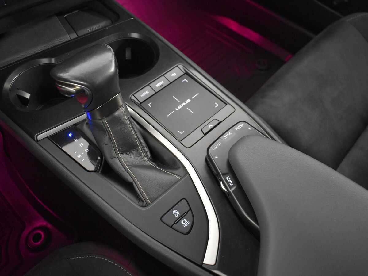 Lexus UX 200, 2019 Фото №13
