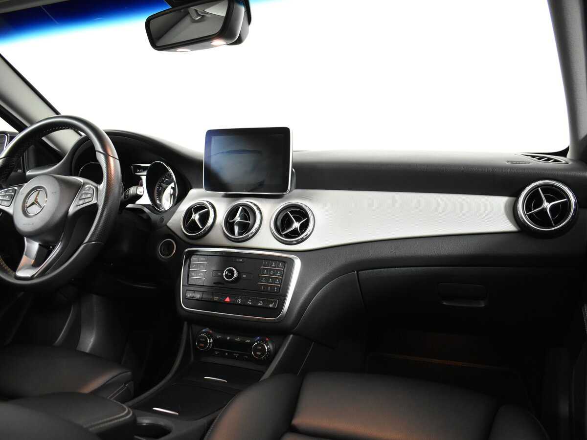 Mercedes-Benz GLA 250, 2016 Фото №11