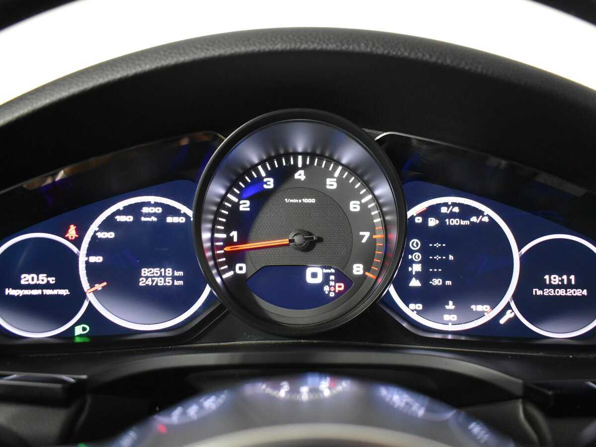 Porsche Cayenne, 2018 Фото №15