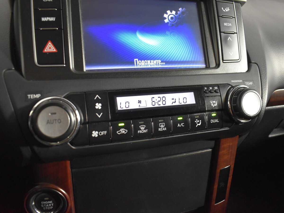 Toyota Land Cruiser Prado, 2013 Фото №15