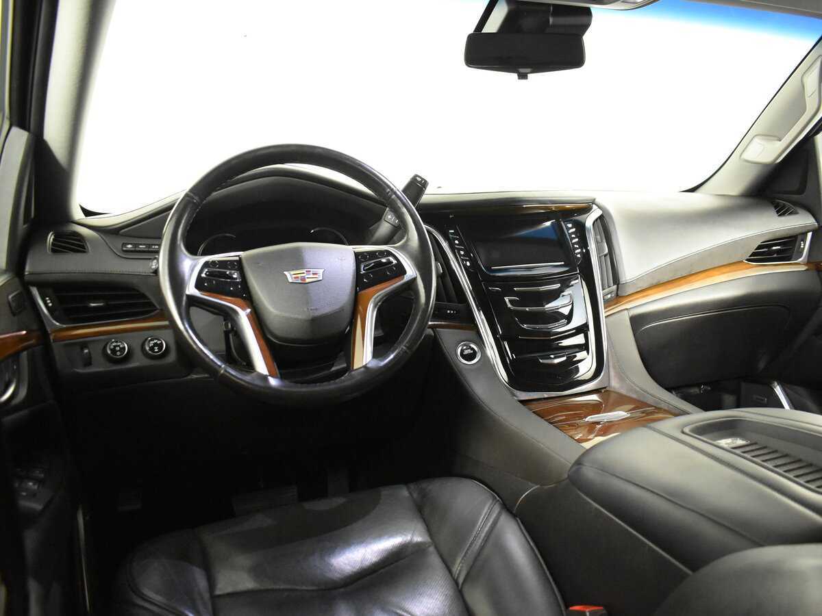 Cadillac Escalade, 2018 Фото №15