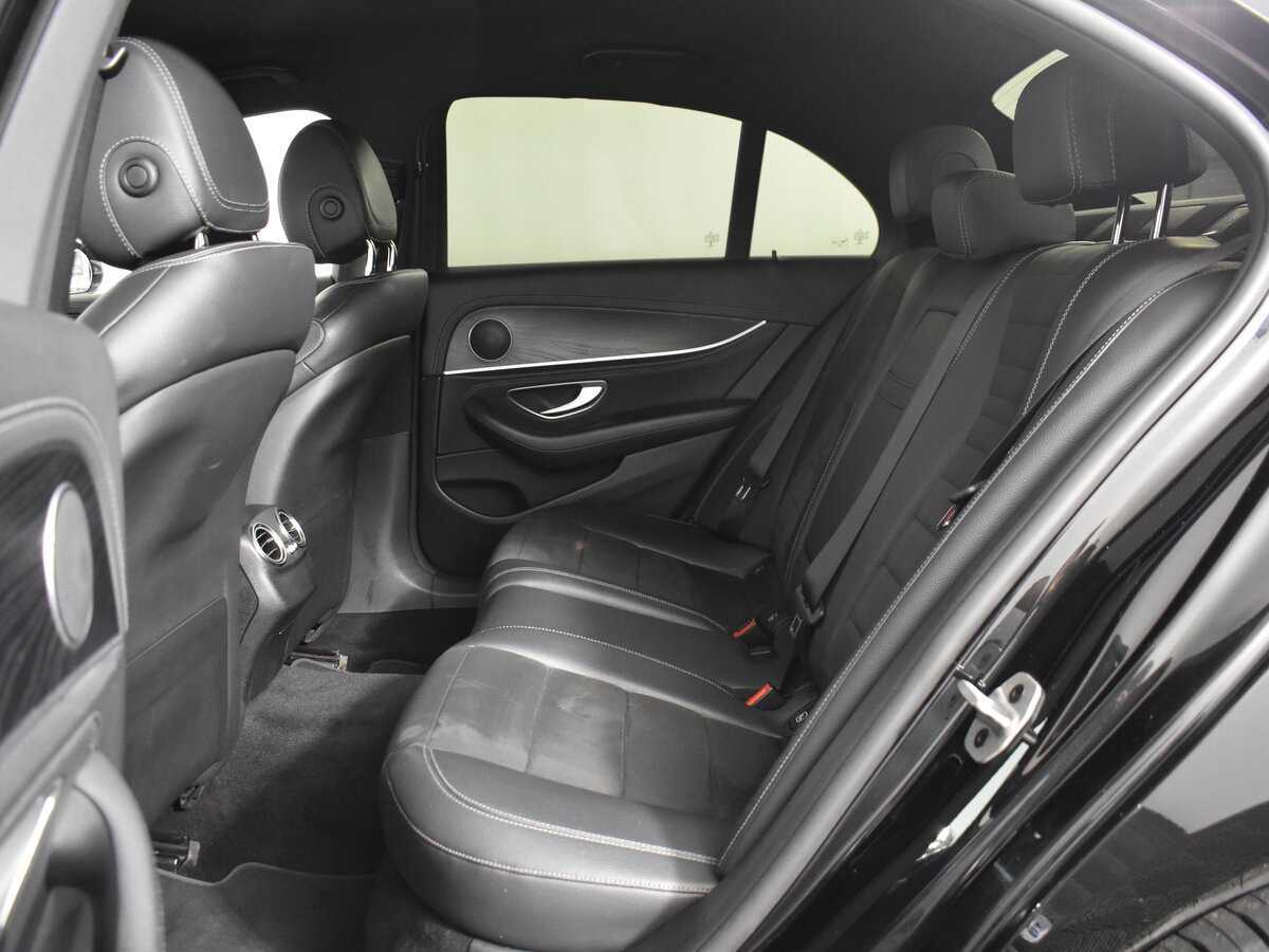 Mercedes-Benz E-Класс 220 d, 2020 - 80 147 км. | Фото №7