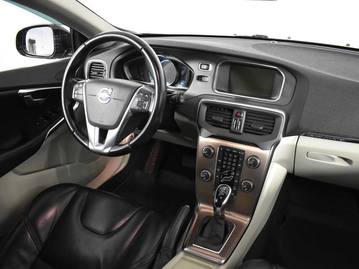 Volvo V40 Cross Country, 2013 Фото №9