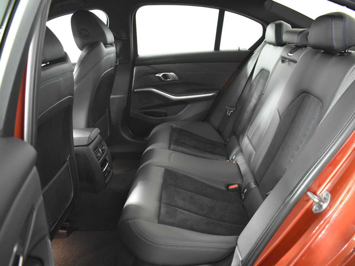 BMW 3 серии 320i xDrive, 2020 Фото №21
