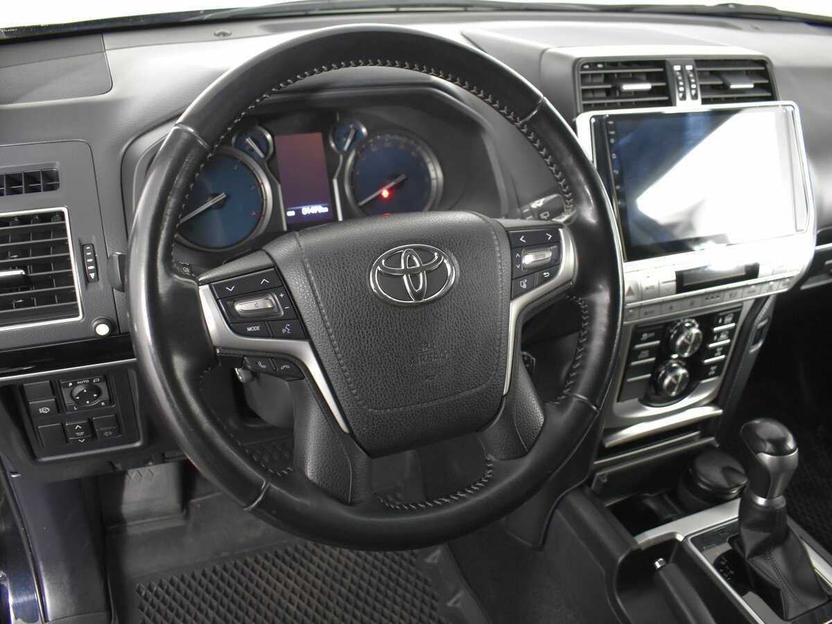 Toyota Land Cruiser Prado, 2020 Фото №9
