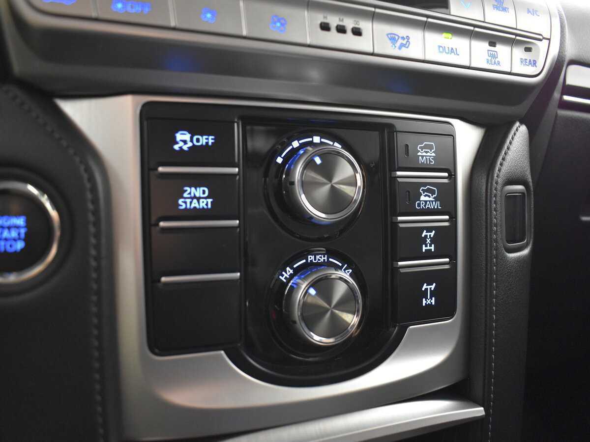 Toyota Land Cruiser Prado, 2020 Фото №20