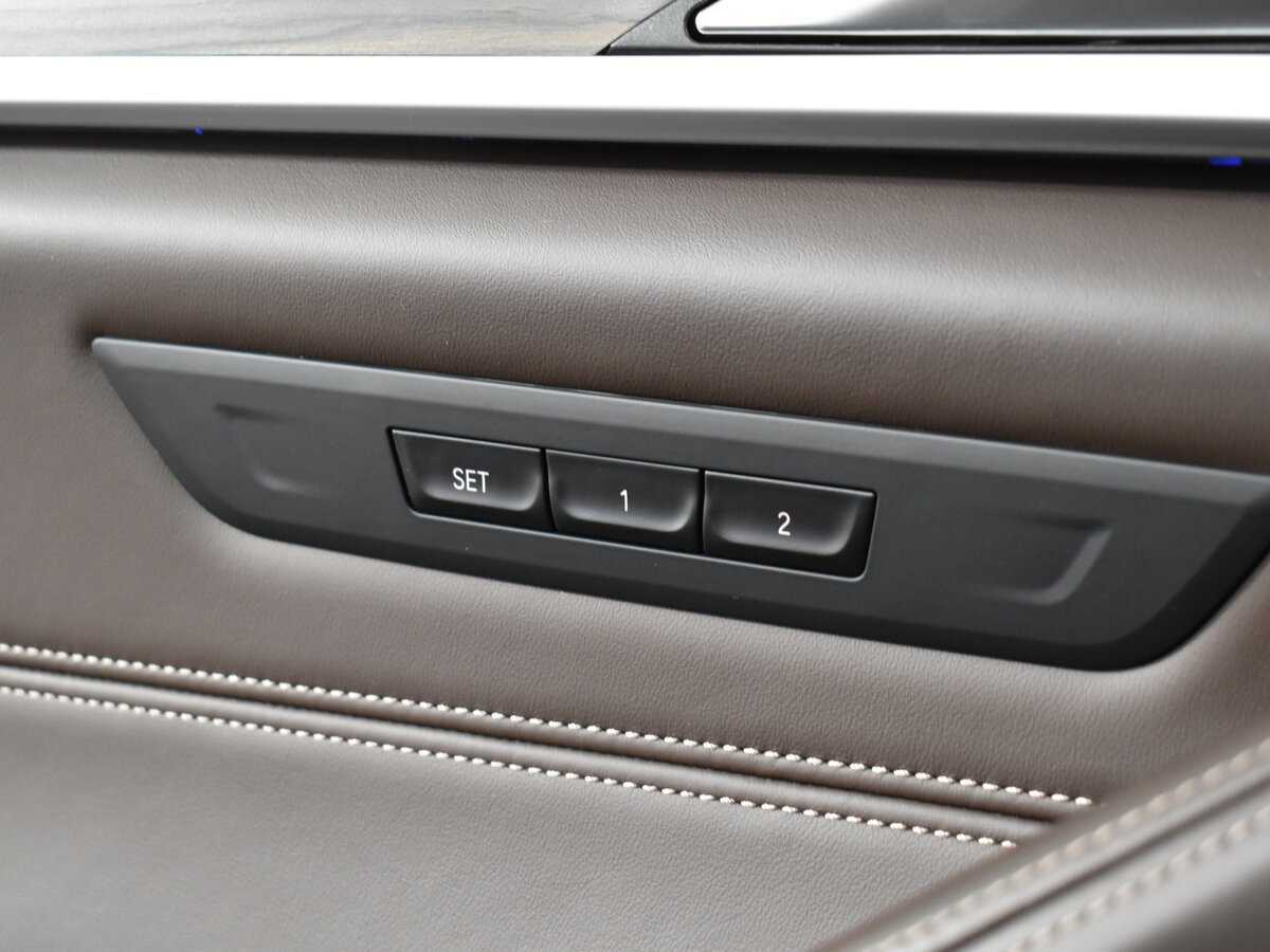 BMW 5 серии 530d xDrive, 2019 Фото №9