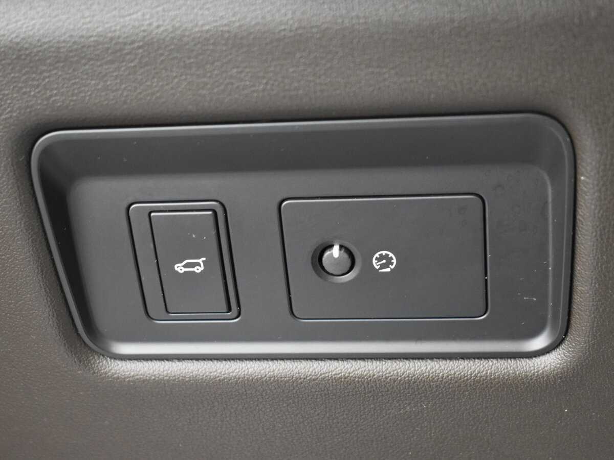 Land Rover Range Rover Sport, 2018 Фото №9