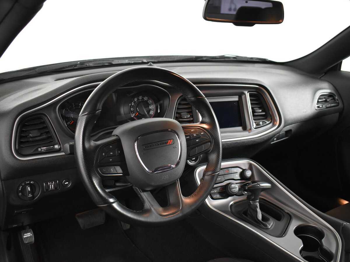 Dodge Challenger, 2020 Фото №13