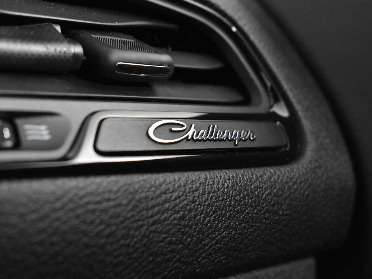 Dodge Challenger, 2020 Фото №20