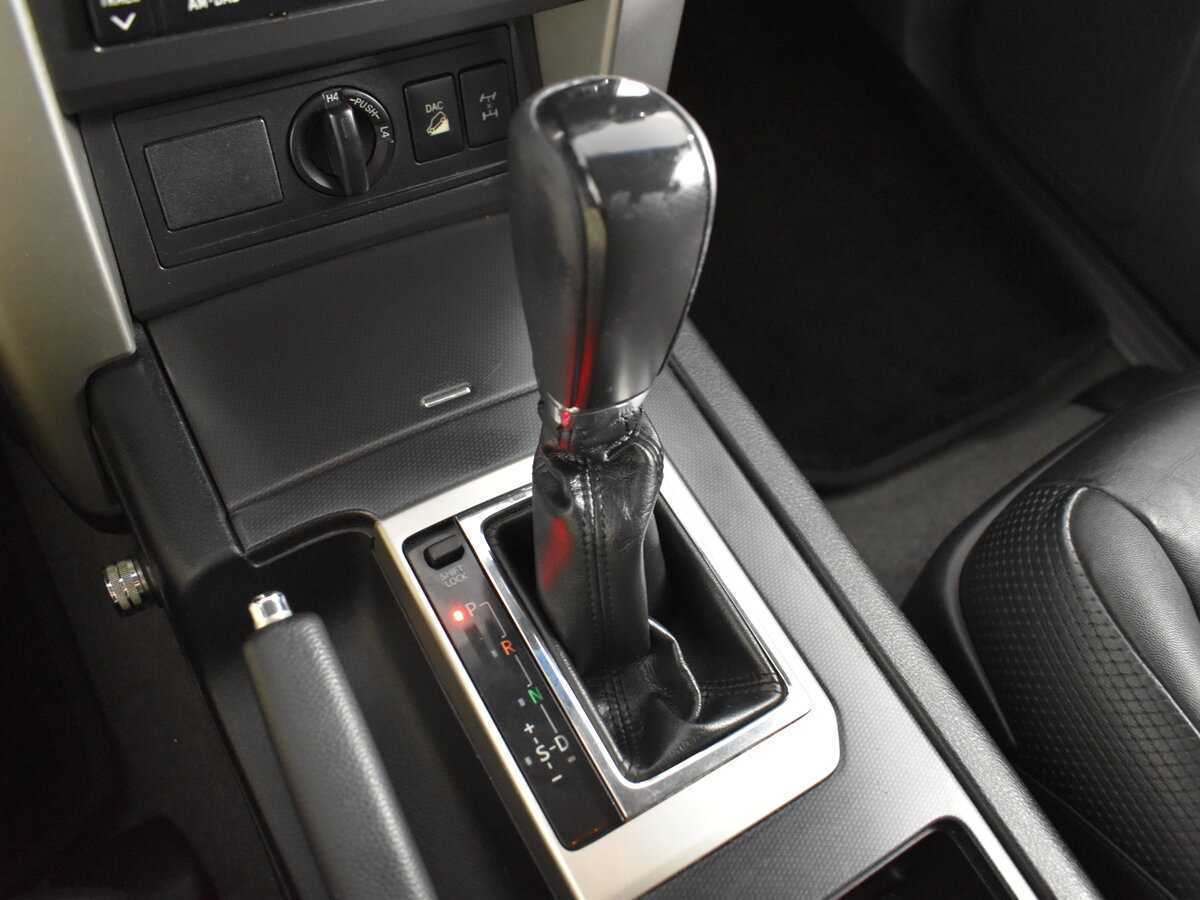 Toyota Land Cruiser Prado, 2010 Фото №16