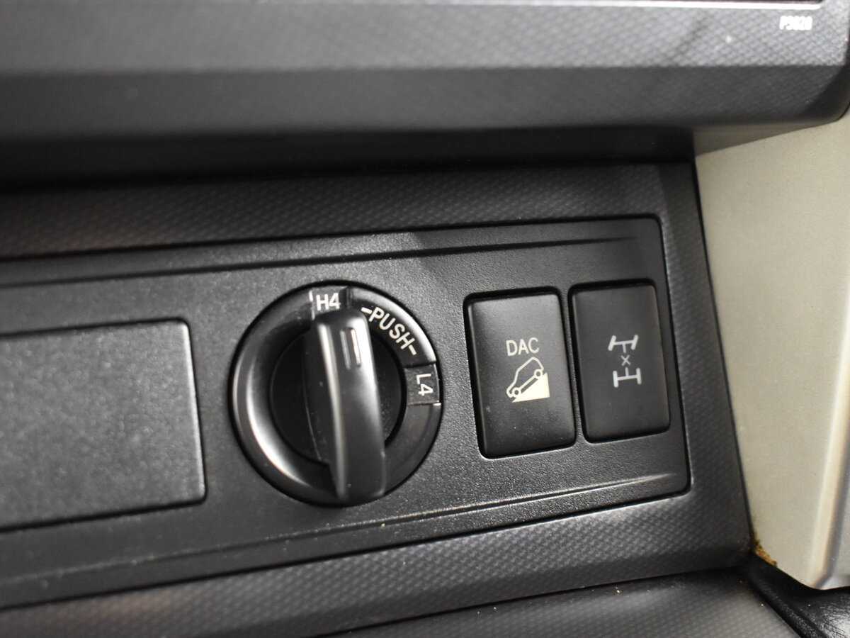 Toyota Land Cruiser Prado, 2010 Фото №17