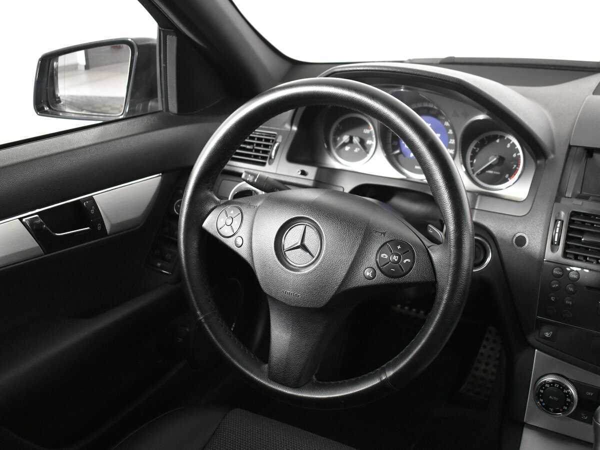 Mercedes-Benz C-Класс 300, 2009 Фото №10