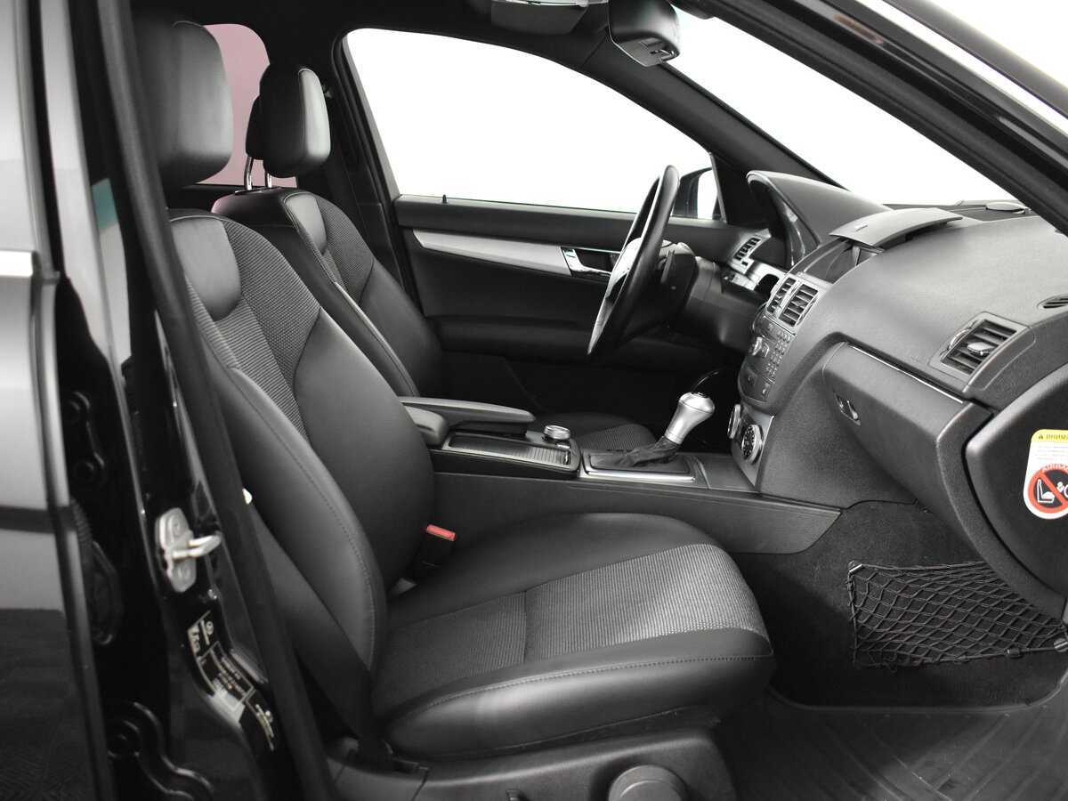 Mercedes-Benz C-Класс 300, 2009 Фото №12