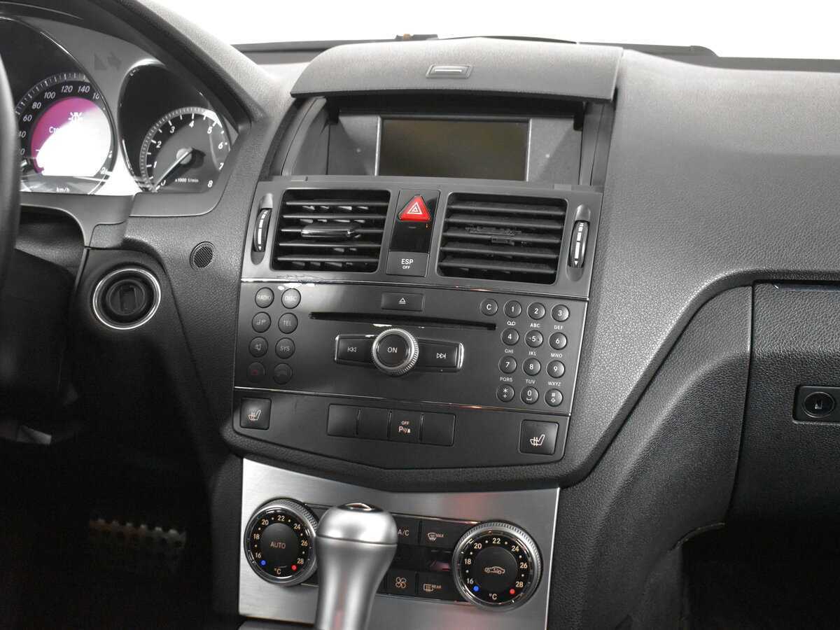 Mercedes-Benz C-Класс 300, 2009 Фото №17