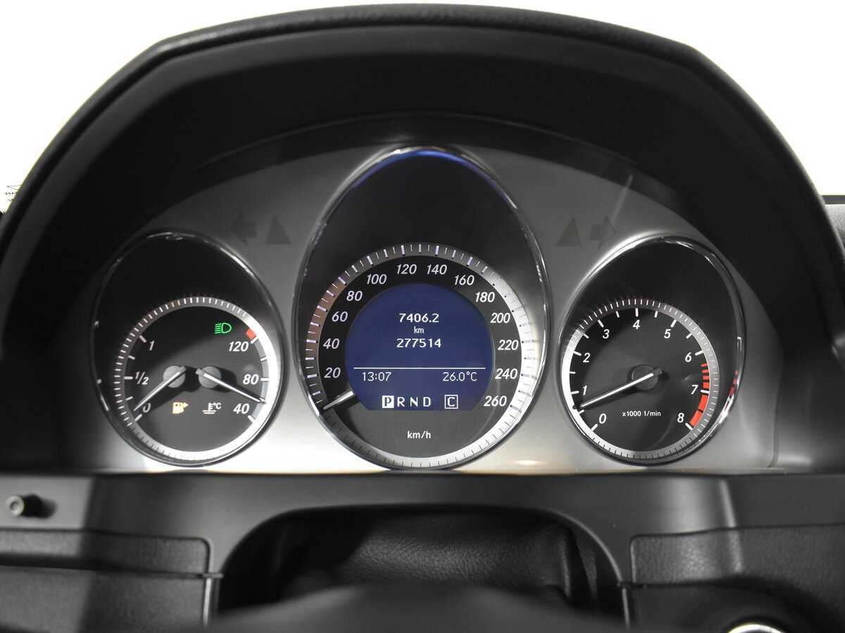 Mercedes-Benz C-Класс 300, 2009 Фото №18