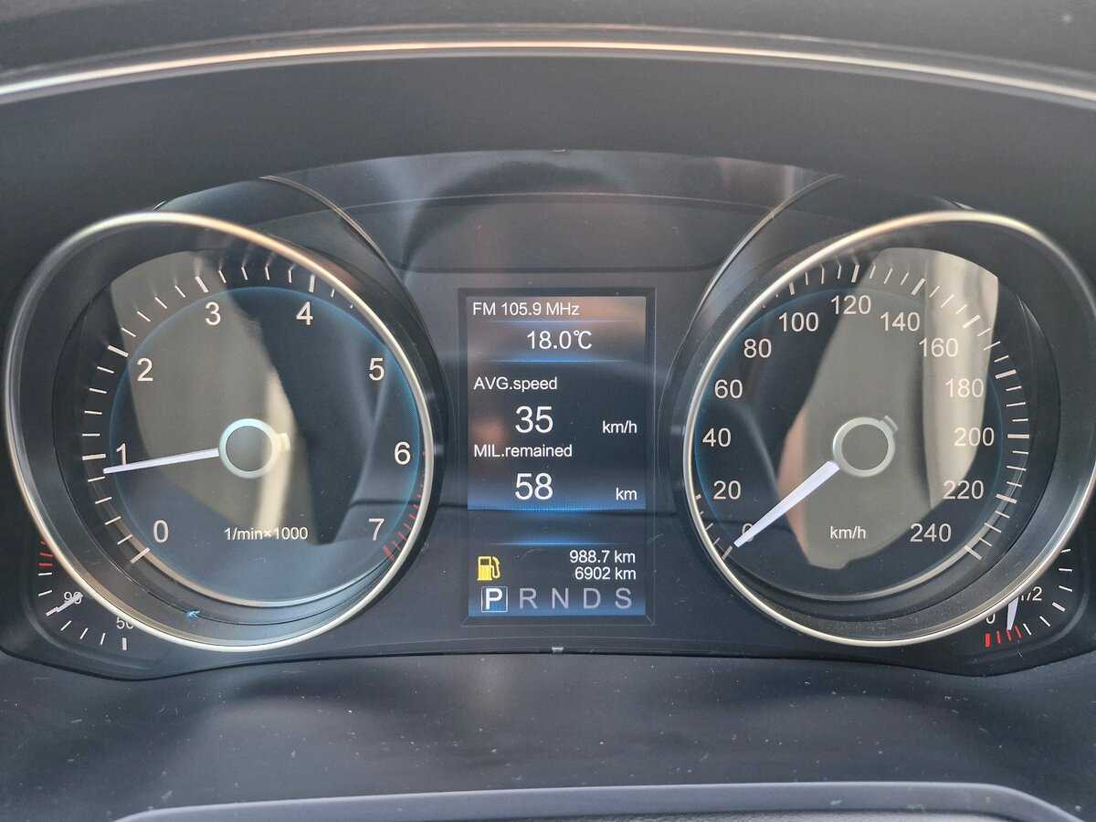 Hongqi H7, 2022 Фото №30