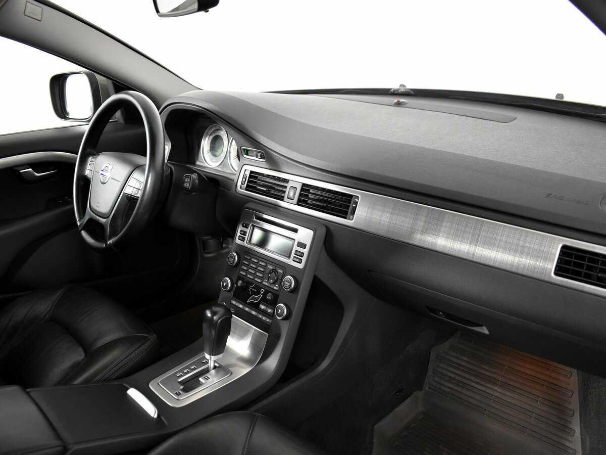 Volvo XC70, 2011 Фото №15