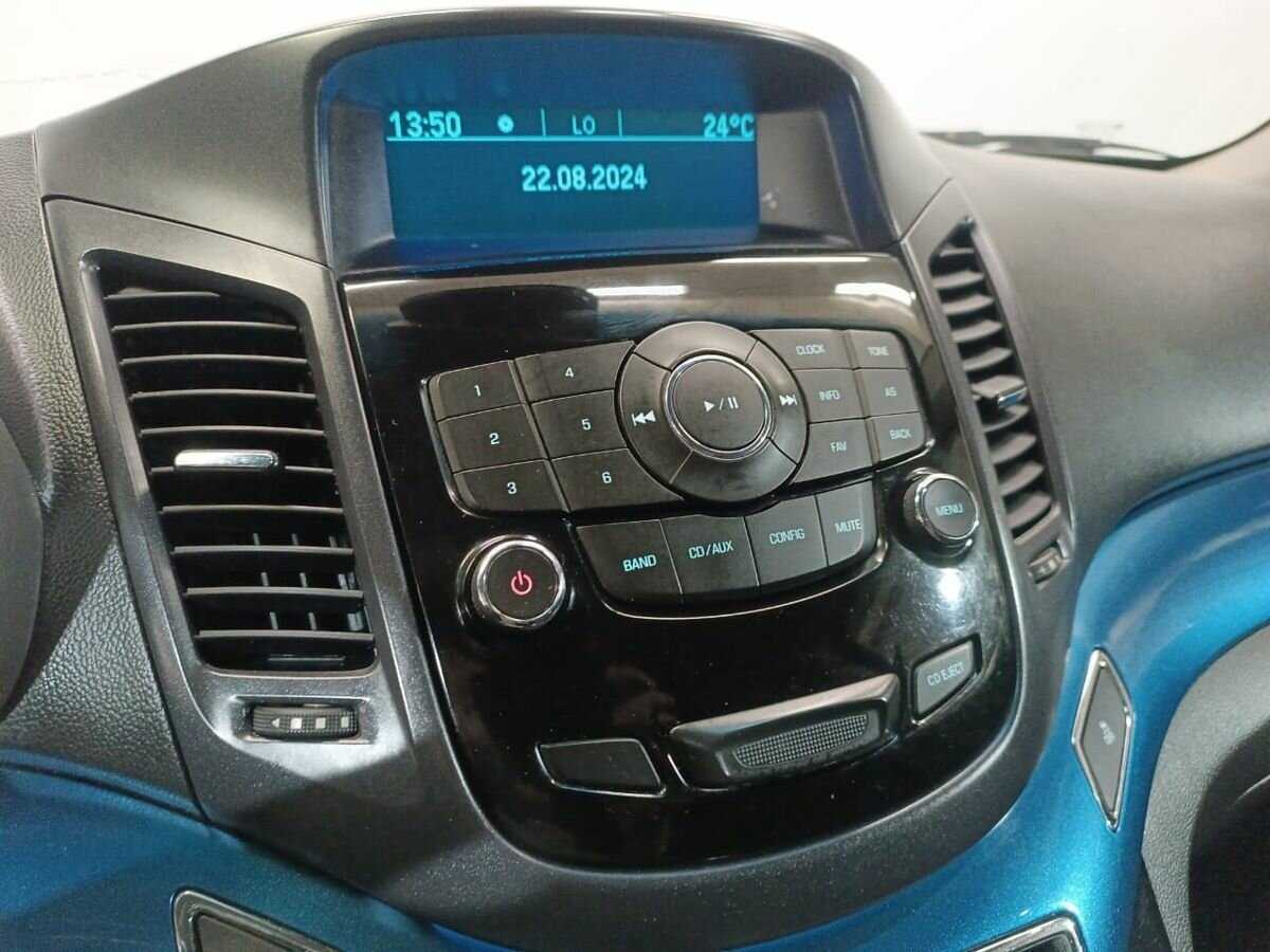 Chevrolet Orlando, 2012 Фото №13