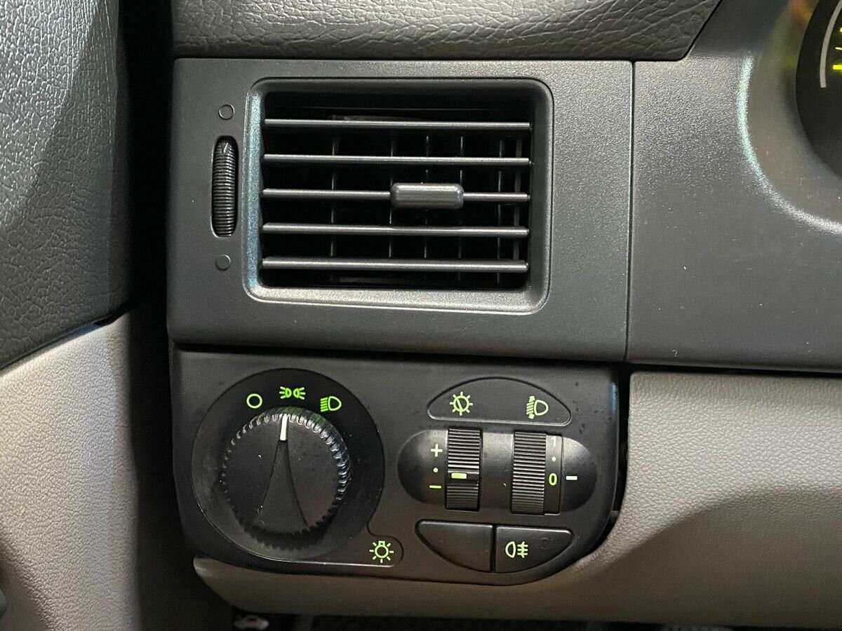 Lada (ВАЗ) Priora, 2011 Фото №13