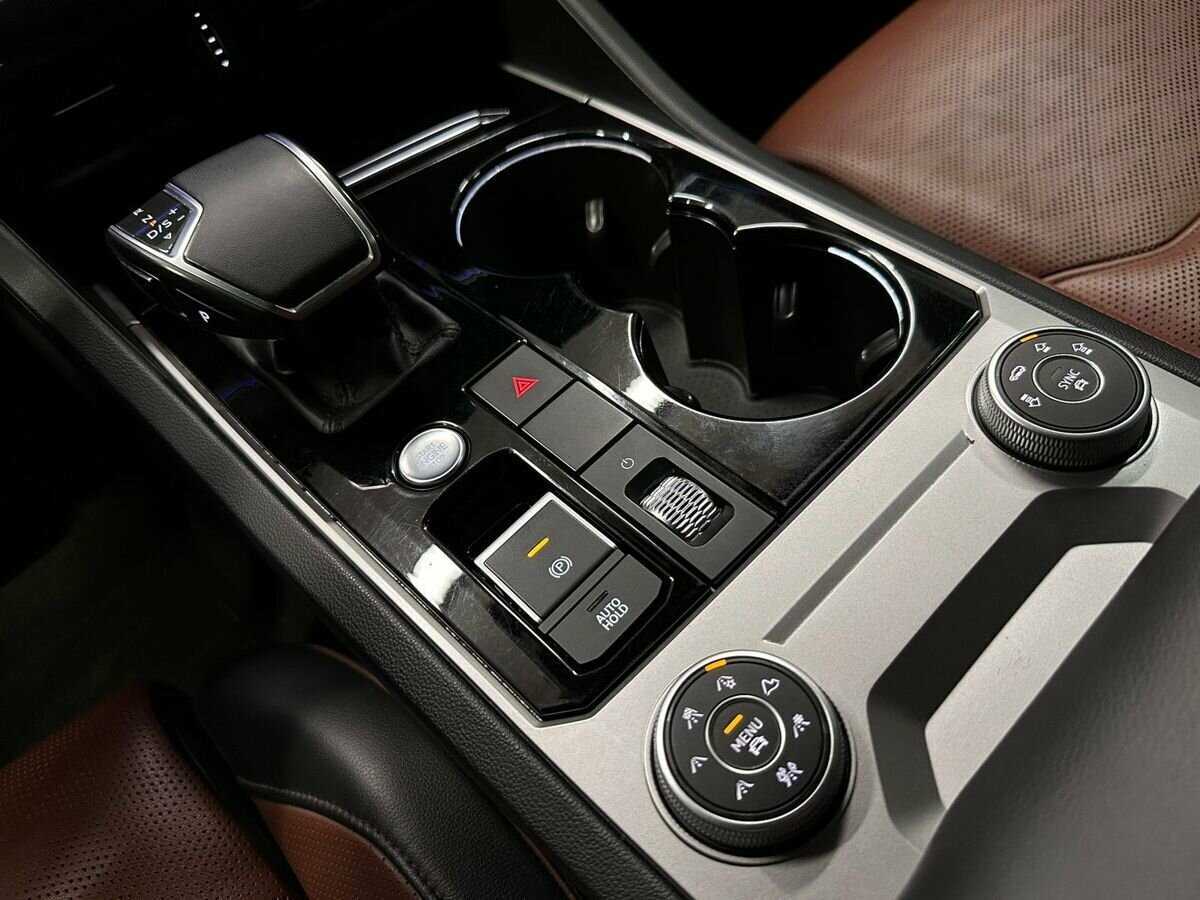 Volkswagen Touareg, 2020 Фото №13