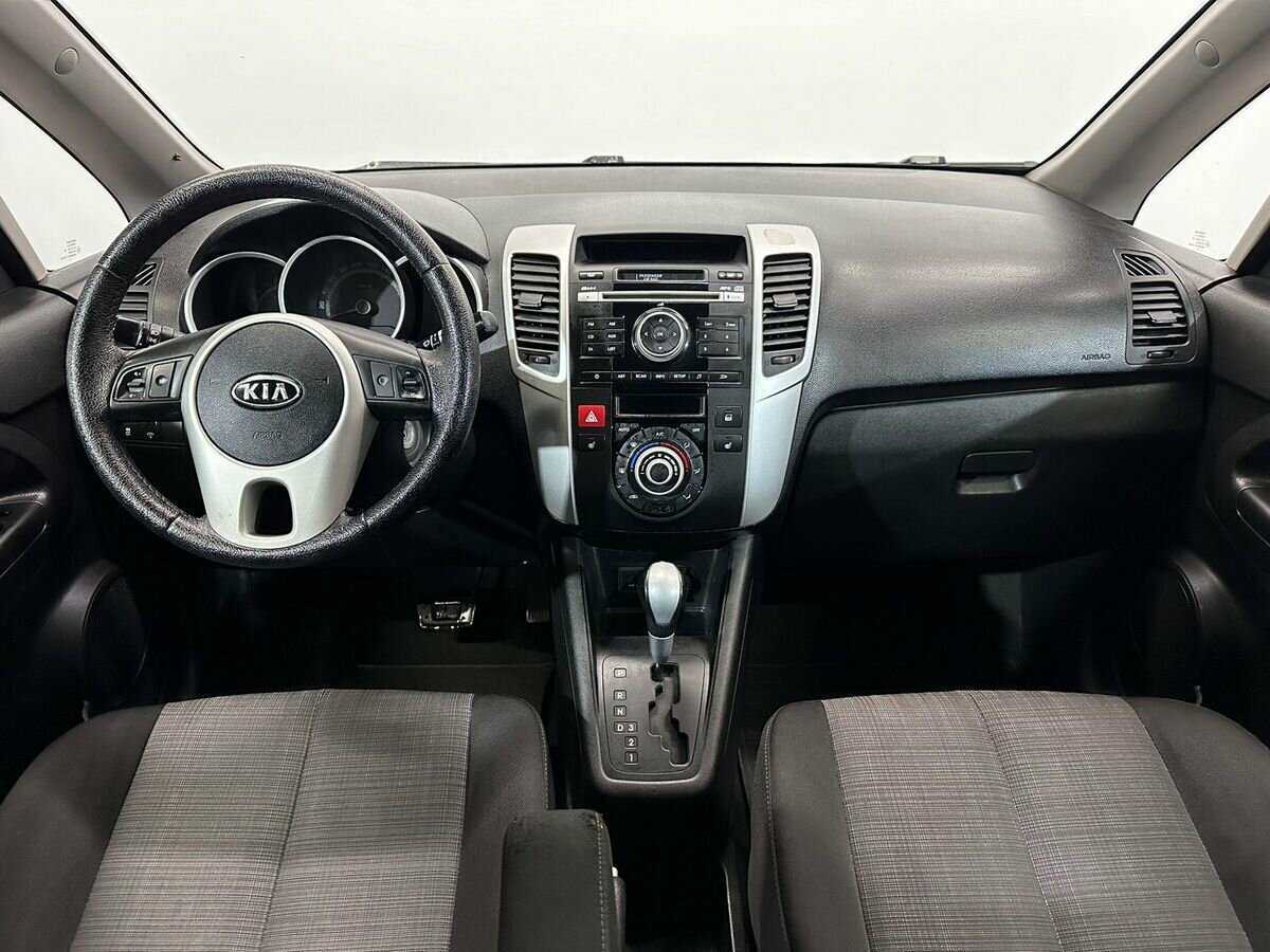 Kia Venga, 2011 Фото №9