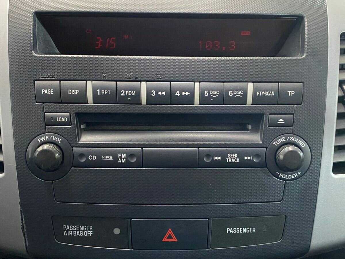 Mitsubishi Outlander, 2011 Фото №14